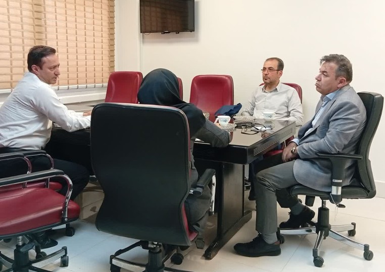 بررسی روند خدمت‌رسانی در پلی‌کلینیک حکیم هیدجی زنجان