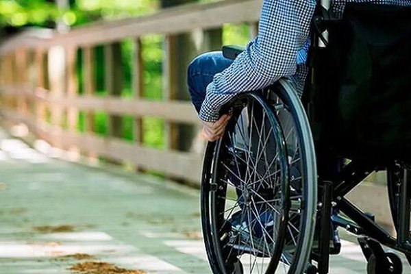 فرصت دوباره ثبت‌نام در آزمون استخدامی معلولان