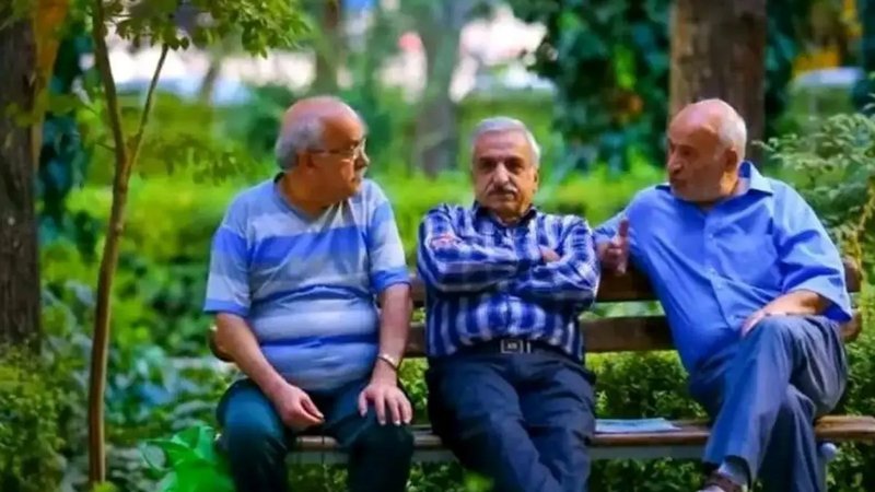 معوقات فروردین ماه بازنشستگان پرداخت شد