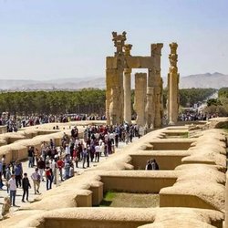 تخت‌جمشید؛ میراث جهانی گرفتار تشنگی و کمبود اعتبار