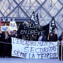 اعتصاب کارکنان؛ موزه لوور در شلوغ‌ترین فصل سال با تهدید تعطیلی مواجه است