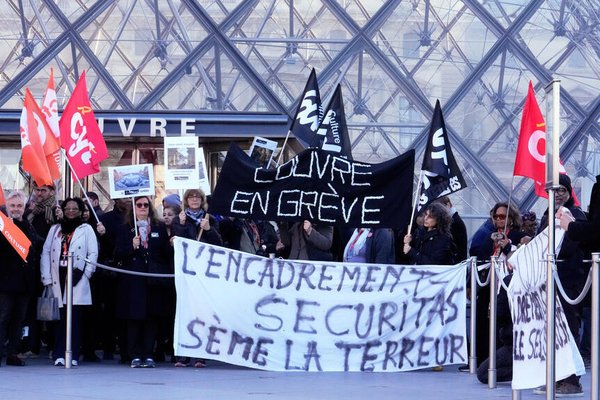 اعتصاب کارکنان؛ موزه لوور در شلوغ‌ترین فصل سال با تهدید تعطیلی مواجه است