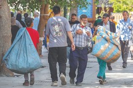 پاک‌کردن خیابان، نه ریشه فقر