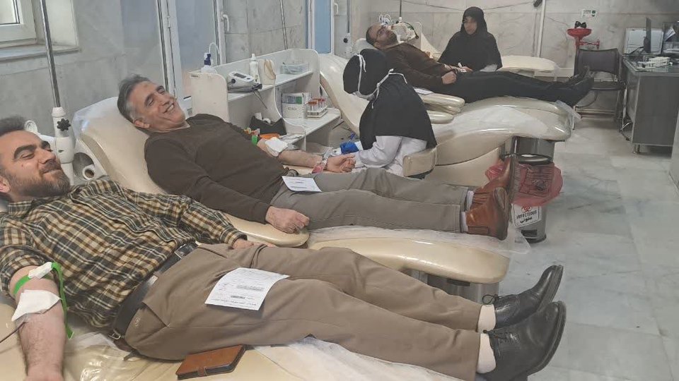 پویش نذر خون همکاران تأمین‌اجتماعی زنجان