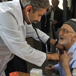 مخالفت شورای عالی بیمه با ویزیت یک میلیونی