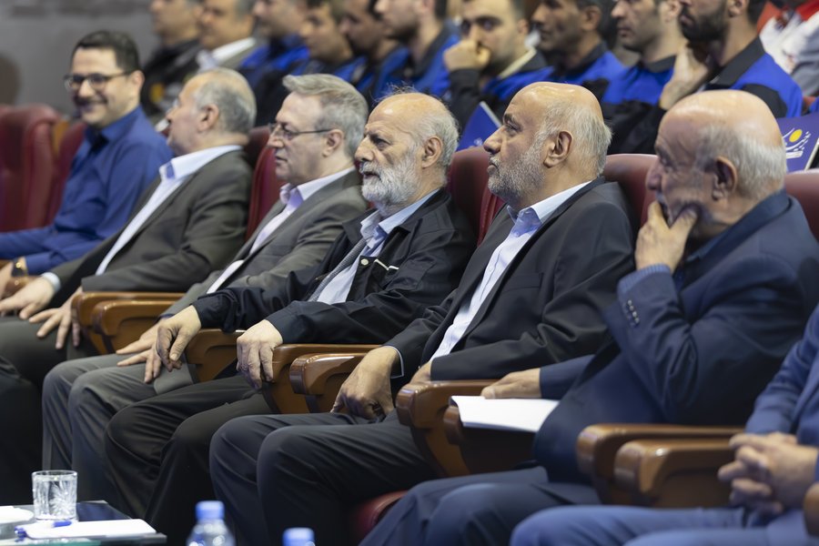 تجلیل از کارگران احمد میدری (2).JPG
