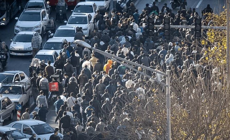 كاهش سرمايه اجتماعي و تداوم اعتراضات