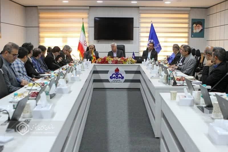 نشست مشترک شرکت ملی مناطق نفت‌خیز جنوب با تأمین اجتماعی خوزستان