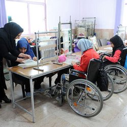 دختران بهزیستی تا ۲۵ سالگی زیر سقف حمایتی