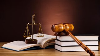 عدالت قضایی؛ حقِ  حق داشتن و تضمین کرامت در پیشگاه قانون