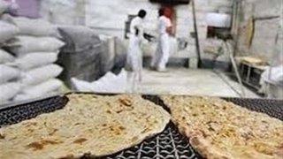 کمبودی در تامین آرد و نان وجود ندارد