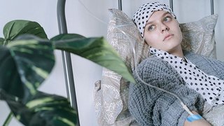 پیری زودرس در نسل جدید؛ زنگ خطر افزایش سرطان در جوانان