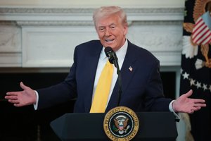 چرا مردم به پوپولیست‌ها رأی می‌دهند؟