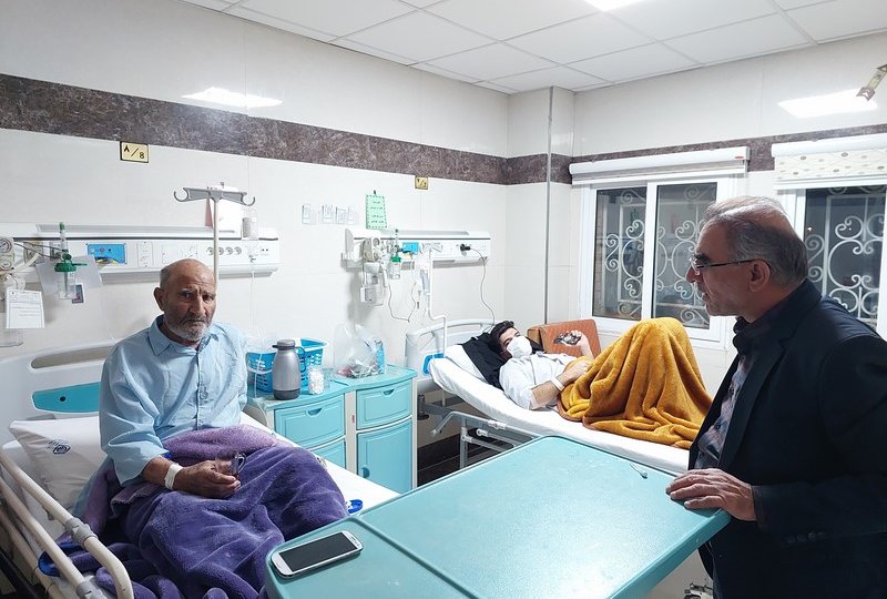 بازدید شبانه مدیر درمان استان مرکزی از بیمارستان شازند