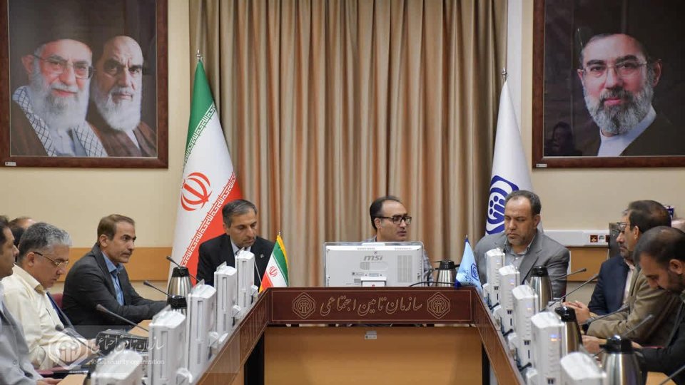 تأکید مدیرکل تأمین‌اجتماعی اصفهان بر تکریم پیشکسوتان