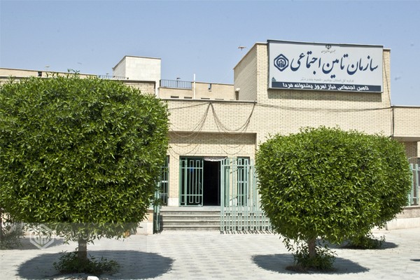 شعبه تأمین اجتماعی شهرستان دیر درخشان در هفته دولت