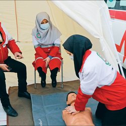 طرح «پرستار، سفیر حیات» همزمان با هفته پرستار در مدارس اجرا می‌شود