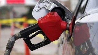 نرخ سوم بنزین از نیمه آذر اجرایی می شود