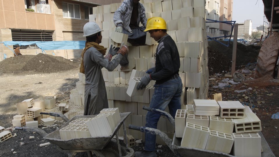 هیچ توافقی برای بیمه نکردن کارگر وجاهت ندارد