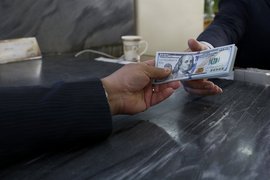حذف ارز ترجیحی؛ مساله‌ای بزرگ‌تر از یک نرخ ارز