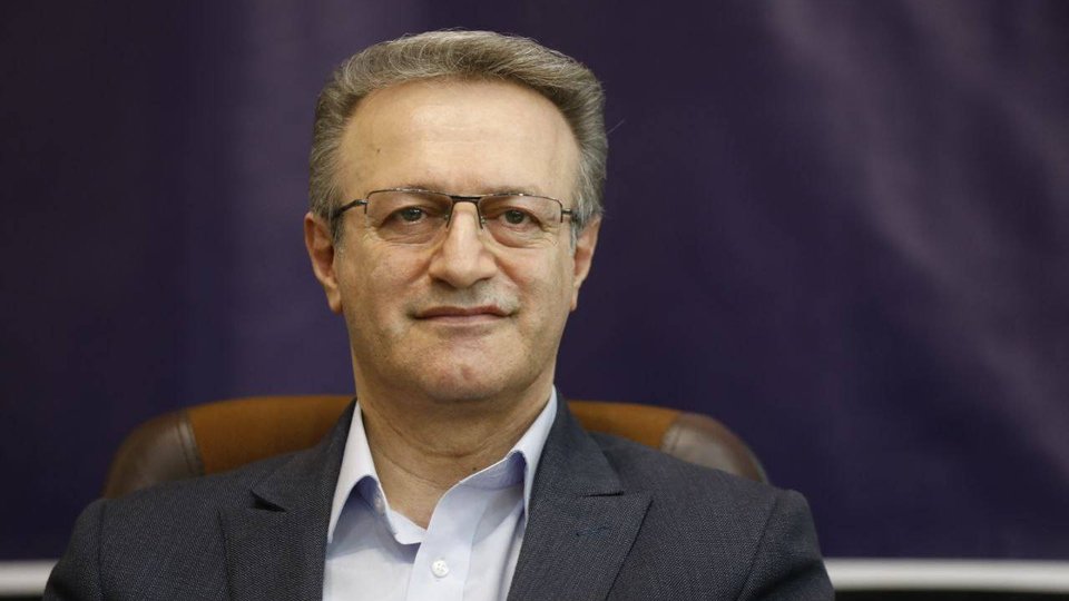 تدوین  قراردادهای ۸0 صفحه‌ای برای واگذاری مدیریت شرکت ها