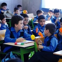آموزش حضوری مدارس ادامه دارد؛ کمبود انرژی فعلاً دلیلی برای تعطیلی مدارس نیست