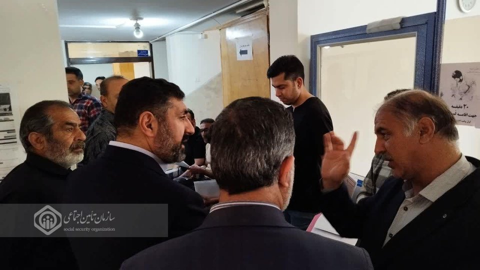 تأکید مدیرکل تأمین‌اجتماعی چهارمحال‌وبختیاری بر خدمت‌رسانی مطلوب به بیمه‌شدگان