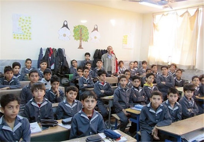 هر دانش‌آموز تا پایان متوسطه باید یک مهارت تخصصی یاد بگیرد