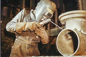 اشتغال مبتنی بر عدالت