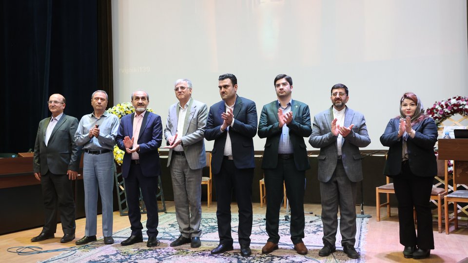 تجلیل مدیر درمان تامین اجتماعی گلستان از داروسازان برتر
