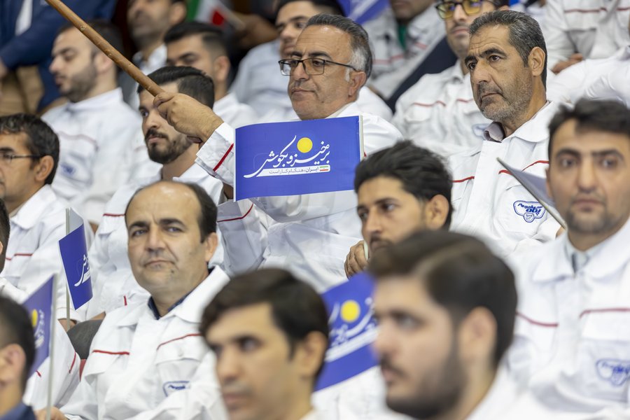 تجلیل از کارگران احمد میدری (5).JPG