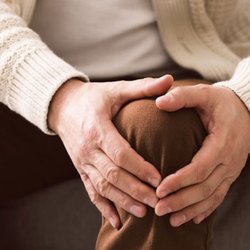 ورزش‌های هوازی، مؤثرتر از دارو برای درد زانو