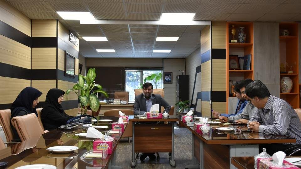 کاهش هزینه درمان در اولویت تأمین‌اجتماعی همدان