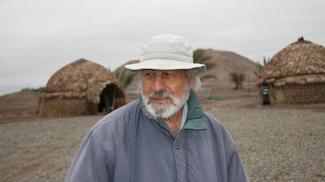 میراث‌دار جیرفت؛ مردی که در غربت از ایران می‌نوشت
