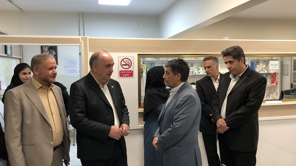 ارزیابی خدمت‌رسانی به بیمه‌شدگان در درمانگاه آذرشهر