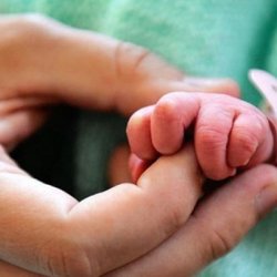 هزینه‌های پنهان زایمان در ایران