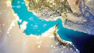 بررسی برکناری وزیر نیروی دریایی آمریکا؛ تنش‌های بسته شدن تنگه هرمز به پنتاگون رسید؟