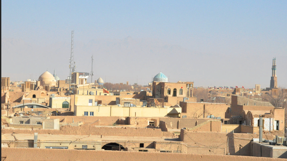 بیمارستان در بیابان