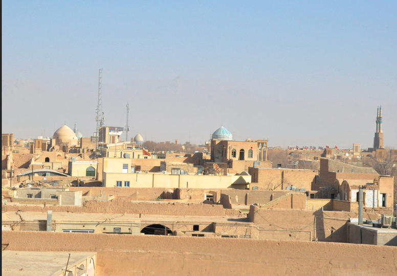 بیمارستان در بیابان