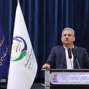 در همایش ملی تعاونی‌ها و مرزنشینان مطرح شد: تأکید بر تحول در تعاونی‌ها؛ مرزنشینان در خط مقدم تأمین کالا و امنیت اقتصادی هستند