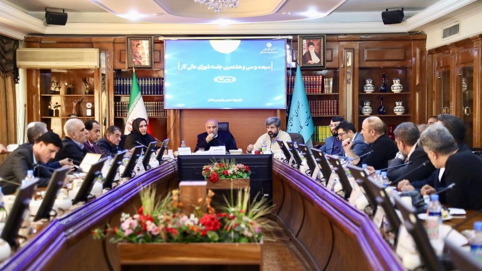 بررسی پرداخت‌های رفاهی کارگران با حضور وزیر کار