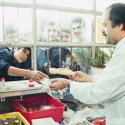 شیوع اضافه‌ وزن و چاقی در دانش‌آموزان