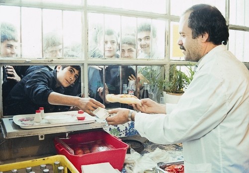 شیوع اضافه‌ وزن و چاقی در دانش‌آموزان