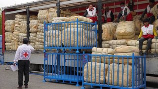 سرگردان بین انبار و بیمارستان