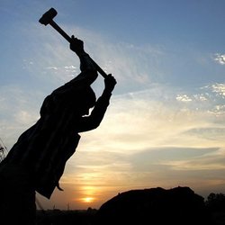 گذار به انرژی پاک و ضرورت حمایت از جوامع آسیب‌پذیر در ایران