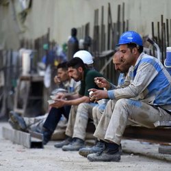 کمبود نیروی کار و بیکاری دو روی سکه بازار کار ایران