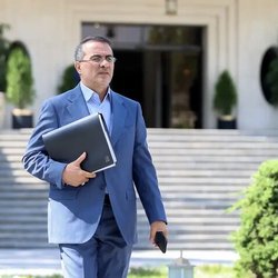 لایحه ساماندهی نیروی شرکتی در دست دولت؛ چند درصد نیروها تبدیل وضعیت می‌شوند؟