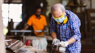 بازنشستگی‌های دست‌نیافتنی در جهان؛ وقتی مجبورید در سالمندی هم کار کنید