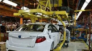 نبرد بر سر فرمول قیمت خودرو؛ اختلاف‌ها و چالش‌ها چگونه مونتاژی‌ها را گران کرد؟