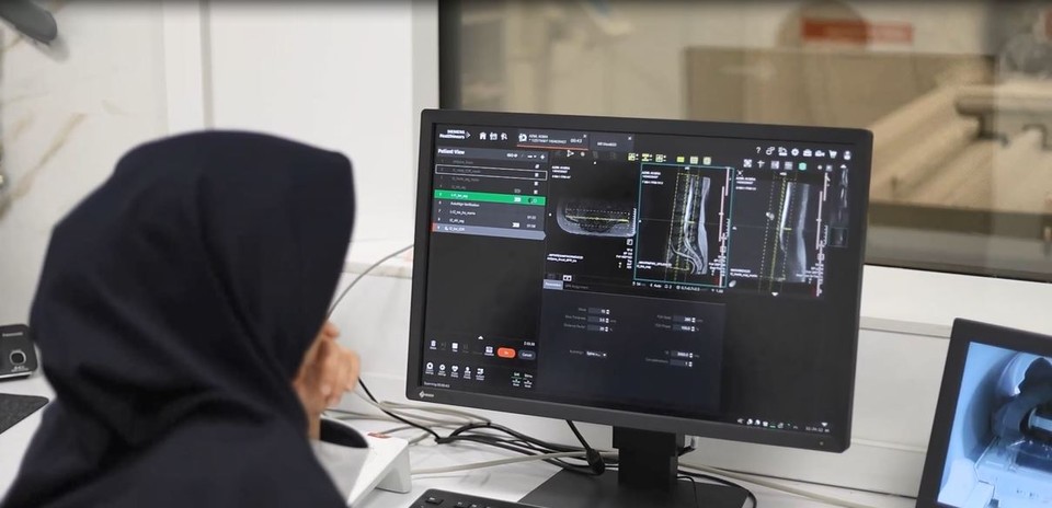 خدمت‌رسانی رایگان بخش MRI بیمارستان امام رضا(ع) قم به بیمه‌شدگان